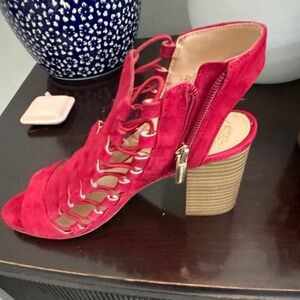 Vince Camuto Heel (worn once)